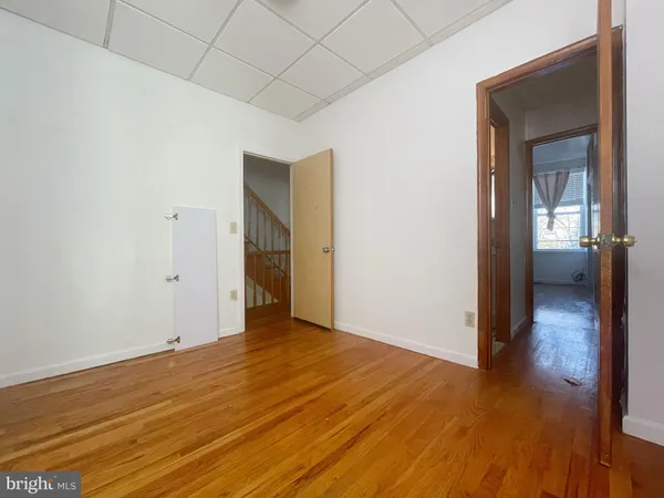 $3,000 | 1005 South 10th Street, Philadelphia, PA 19147