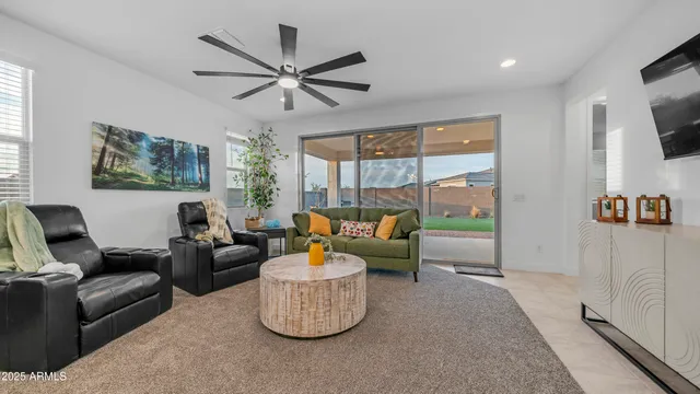 $2,900 | 16159 South 177th Drive, Goodyear, AZ 85338