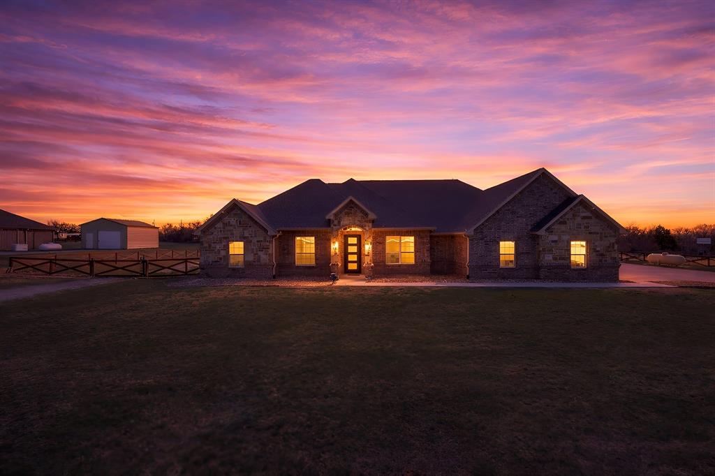 7613 Carter Ranch Road Azle, TX 76020 - Photo 2 of 37 Home sweet home! Virtually staged.