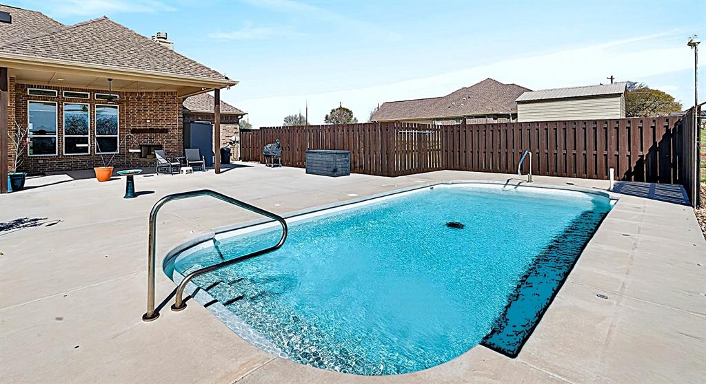 7613 Carter Ranch Road Azle, TX 76020 - Photo 24 of 37 Pool cover and equipment stay
