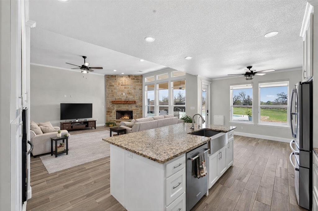 7613 Carter Ranch Road Azle, TX 76020 - Photo 5 of 37 Huge island. Virtually staged.