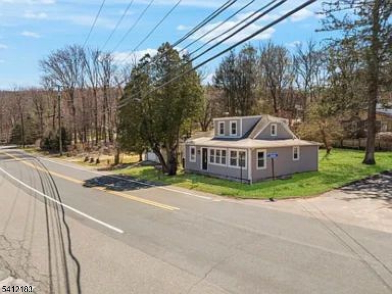 728 Glen Road Sparta, NJ 07871 - Photo 18 of 19