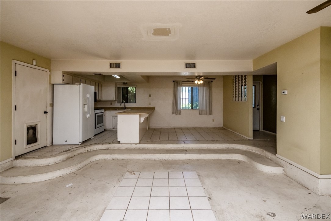 3641 North Skylark Road Kingman, AZ 86409 - Photo 11 of 37