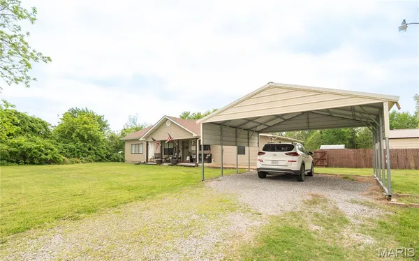 $249,900 | 7410 Hwy M Poplar Bluff, Poplar Bluff, MO 63901