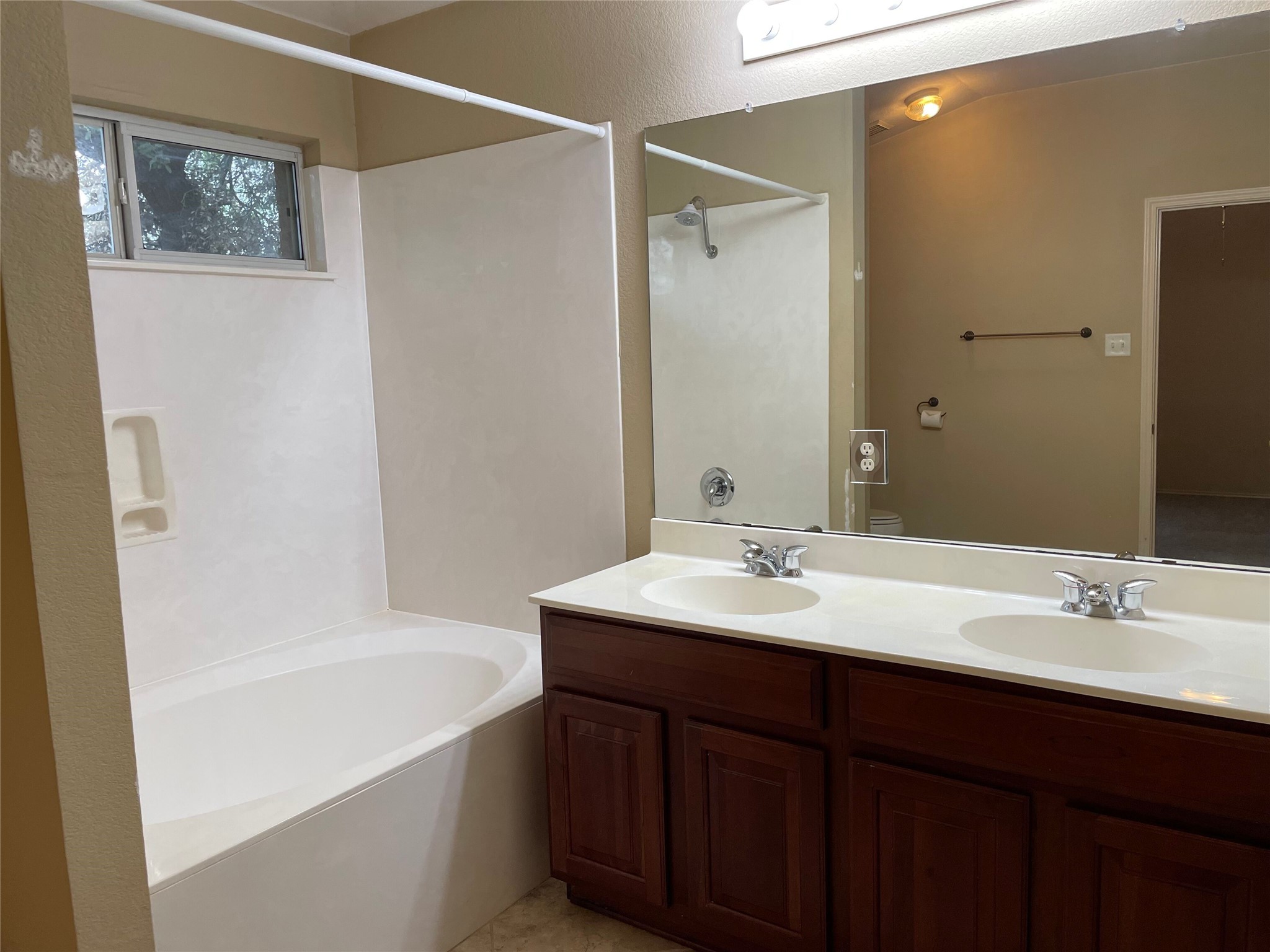 3314 Blue Ridge Drive Round Rock, TX 78681 - Photo 5 of 12 Primary Bath