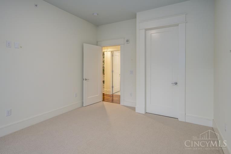 3818 Miami Road, Unit 303 Mariemont, OH 45227 - Photo 33 of 39