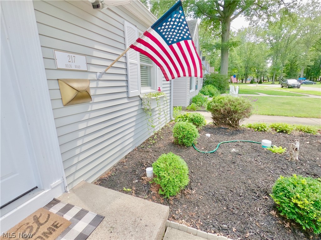 217 Beck Road Avon Lake, OH 44012 - Photo 6 of 18 View of yard