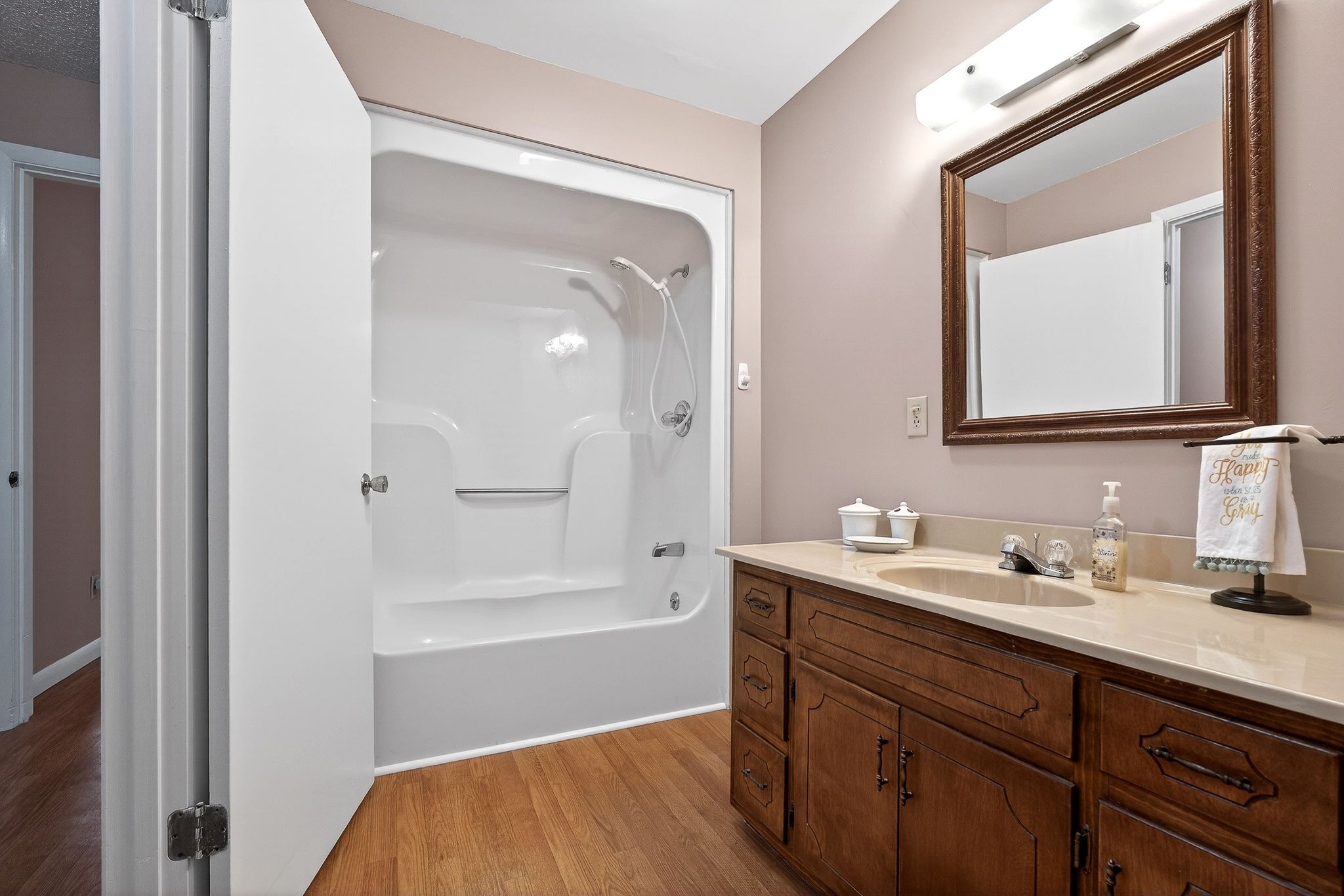131 Poplar Springs Road Cookeville, TN 38506 - Photo 20 of 50 a bathroom with a double vanity sink mirror and