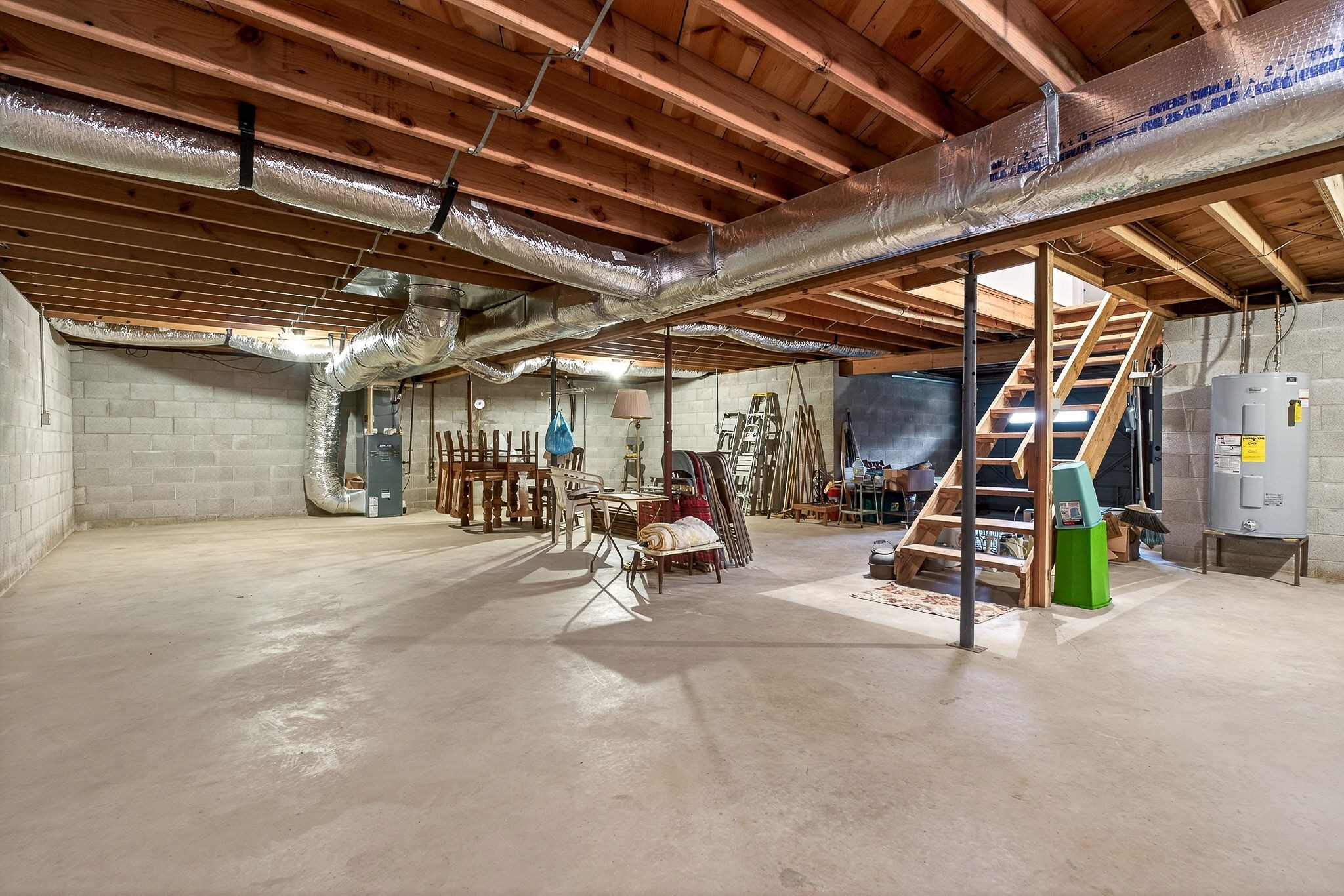 131 Poplar Springs Road Cookeville, TN 38506 - Photo 27 of 50 a view of a room with gym equipment