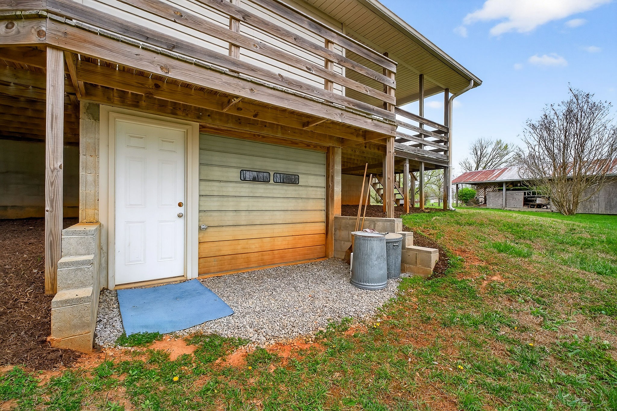 131 Poplar Springs Road Cookeville, TN 38506 - Photo 38 of 50 a front view of a house with garden