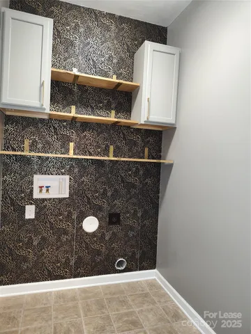 $2,250 | 13415 Hunting Birds Lane, Charlotte, NC 28278