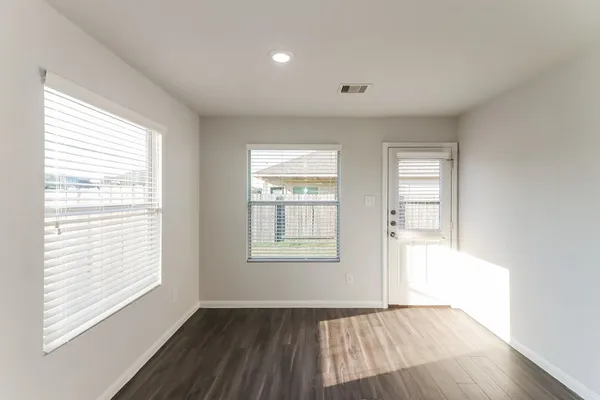 $2,200 | 2510 Costa Verde Way, Richmond, TX 77406