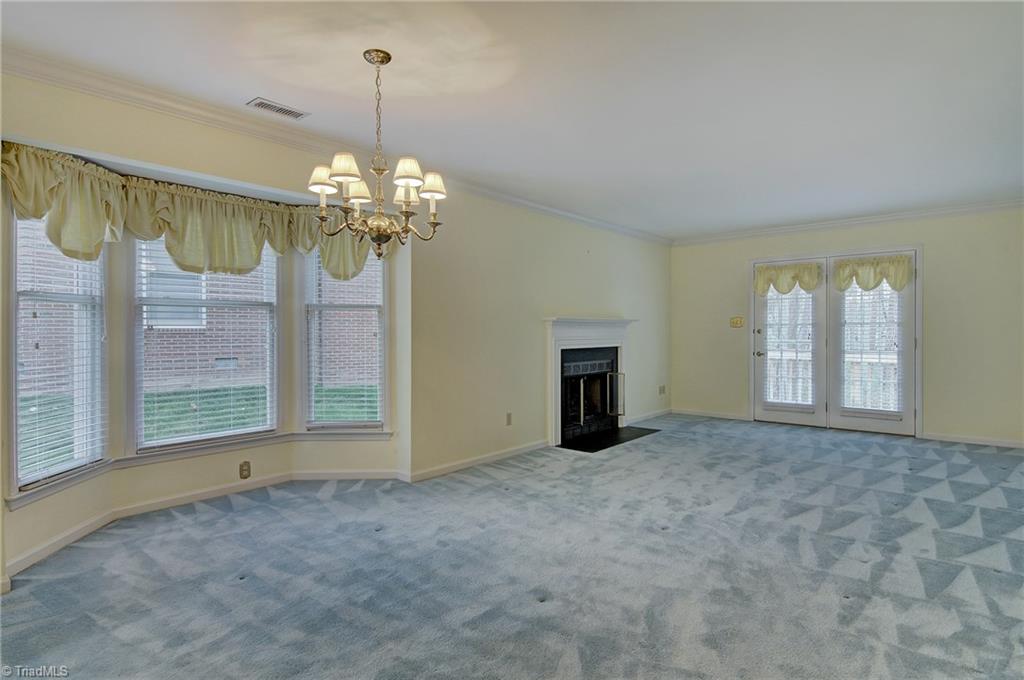 1716 Ternberry Road High Point, NC 27262 - Photo 4 of 21 Gallery Image 4
