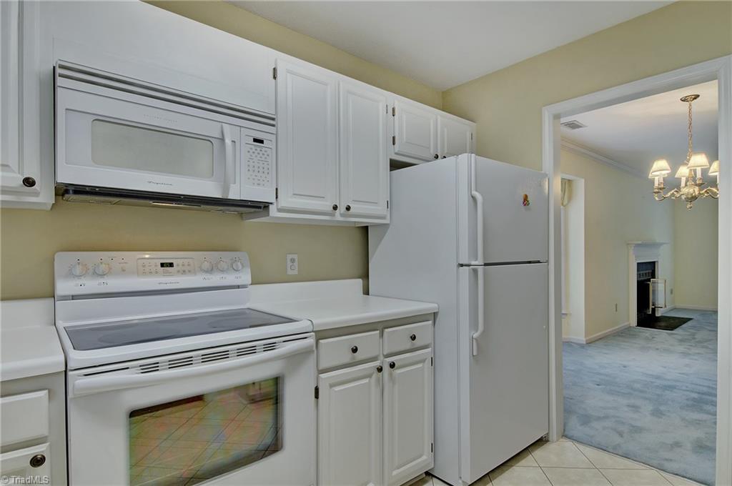 1716 Ternberry Road High Point, NC 27262 - Photo 10 of 21 Gallery Image 10