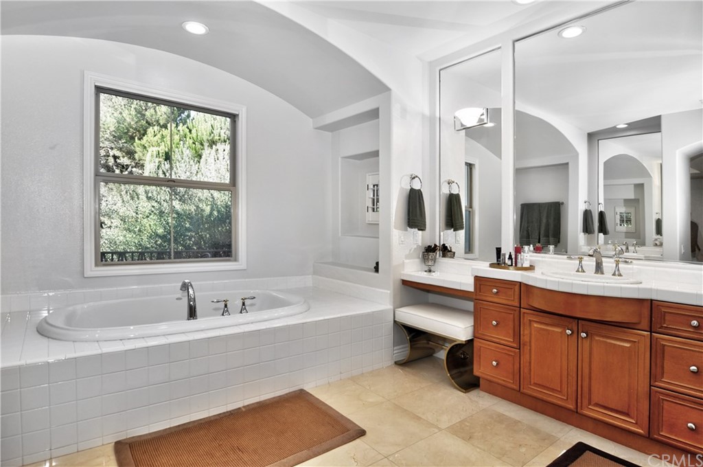 21 Catania Newport Coast, CA 92657 - Photo 21 of 31