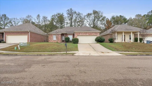 $219,000 | 441 Silver Hill Drive, Pearl, MS 39208