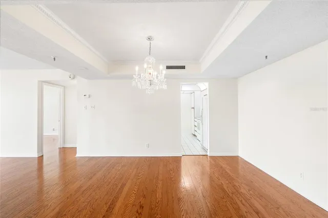 $309,000 | 3211 West Swann Avenue, Unit 707, Tampa, FL 33609