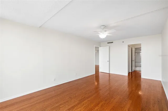 $309,000 | 3211 West Swann Avenue, Unit 707, Tampa, FL 33609