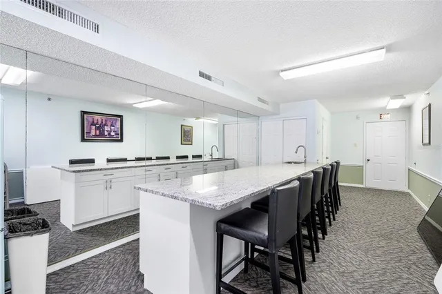 $309,000 | 3211 West Swann Avenue, Unit 707, Tampa, FL 33609