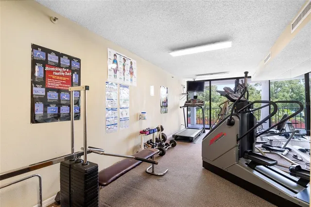 $309,000 | 3211 West Swann Avenue, Unit 707, Tampa, FL 33609