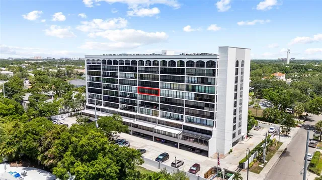 $309,000 | 3211 West Swann Avenue, Unit 707, Tampa, FL 33609