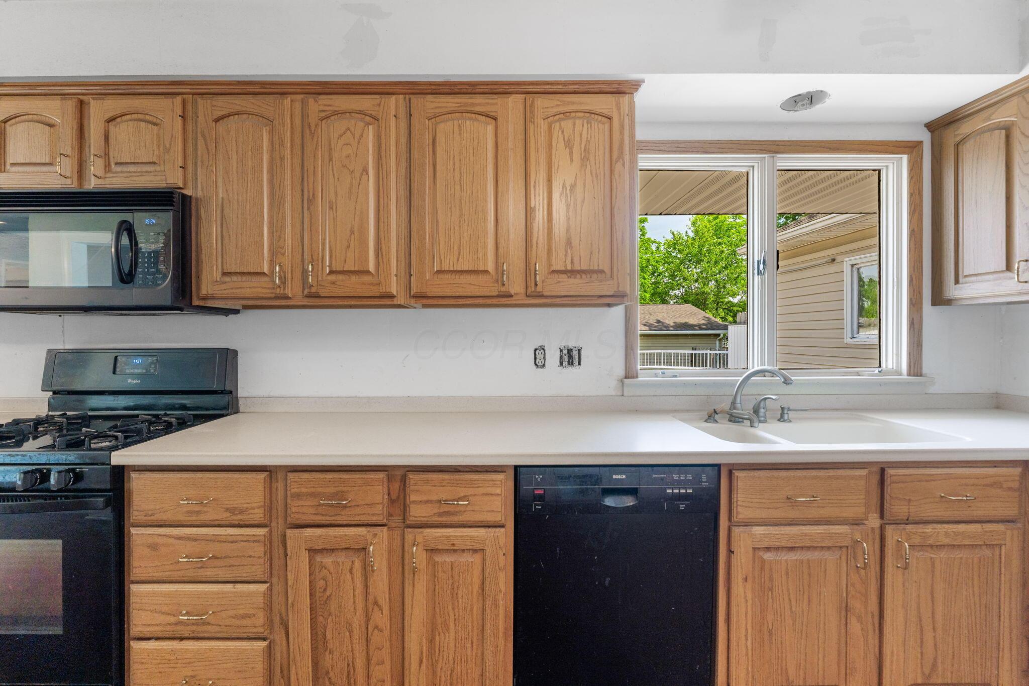 1282 Lawndale Road Marion, OH 43302 - Photo 14 of 51 1282 Lawndale Rd (Interior)-7