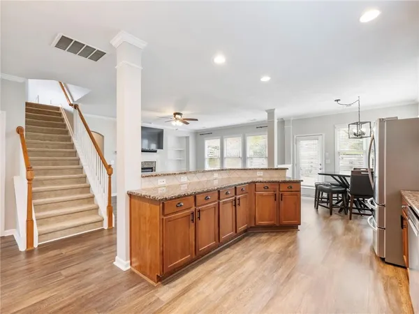 $575,000 | 7529 Brookstone Circle, Flowery Branch, GA 30542