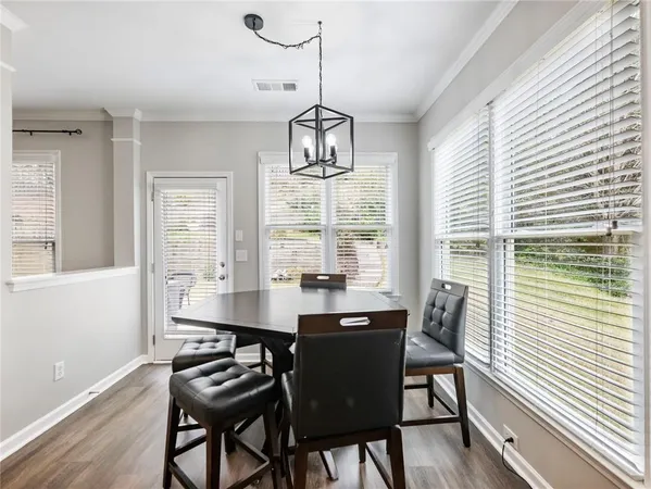 $575,000 | 7529 Brookstone Circle, Flowery Branch, GA 30542
