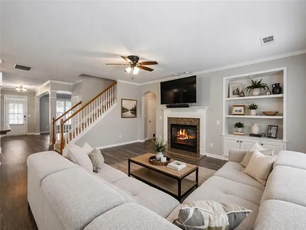 $575,000 | 7529 Brookstone Circle, Flowery Branch, GA 30542