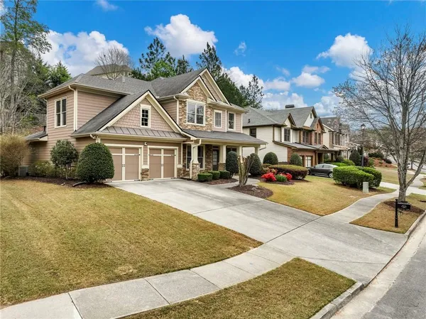 $575,000 | 7529 Brookstone Circle, Flowery Branch, GA 30542