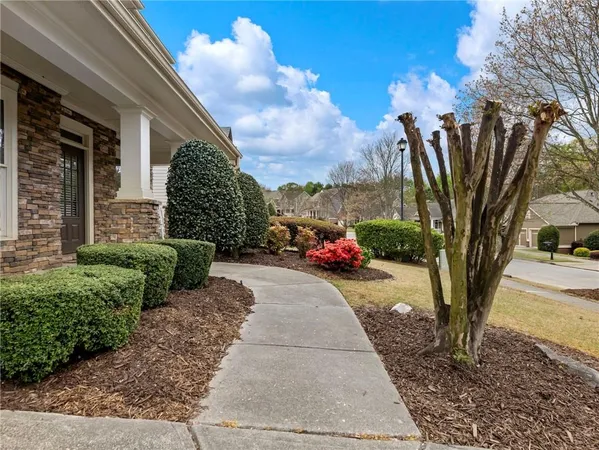$575,000 | 7529 Brookstone Circle, Flowery Branch, GA 30542