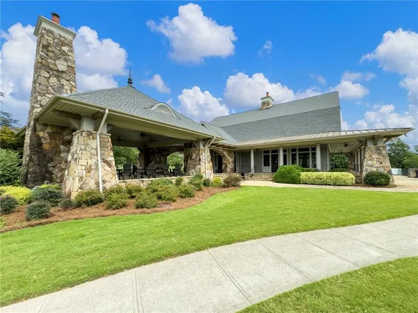 $575,000 | 7529 Brookstone Circle, Flowery Branch, GA 30542