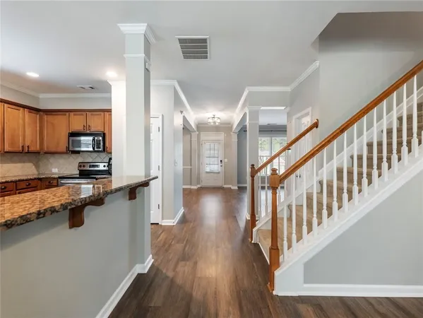 $575,000 | 7529 Brookstone Circle, Flowery Branch, GA 30542