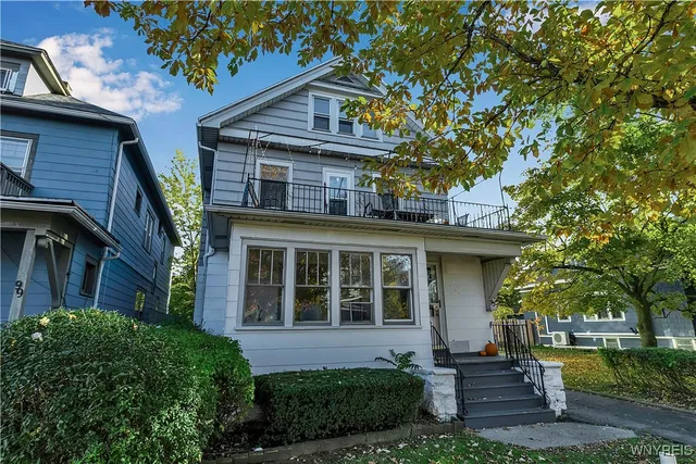 $299,900 | 95 Montrose Avenue, Buffalo, NY 14214