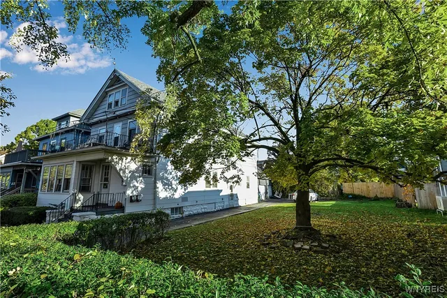 $299,900 | 95 Montrose Avenue, Buffalo, NY 14214