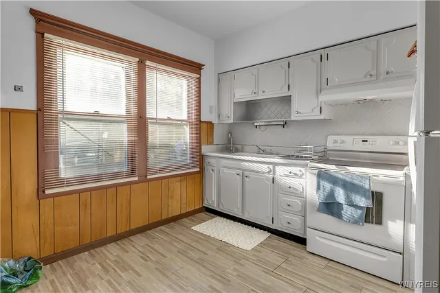 $299,900 | 95 Montrose Avenue, Buffalo, NY 14214