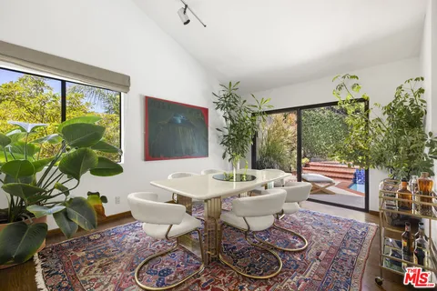 $4,300,000 | 2549 Canyon Oak Drive, Los Angeles, CA 90068