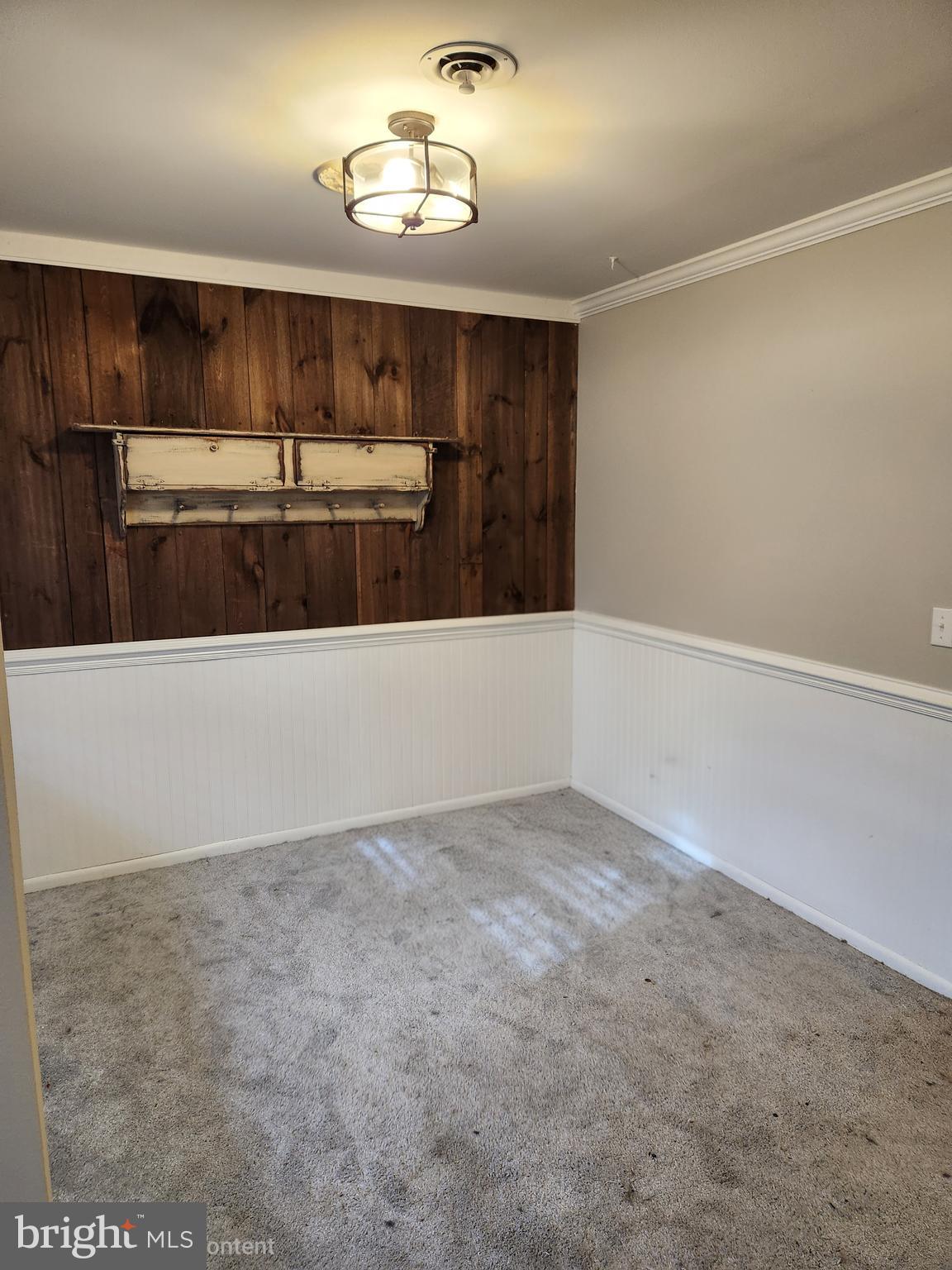 367 Rustic Lane Dover, DE 19901 - Photo 5 of 36 dining