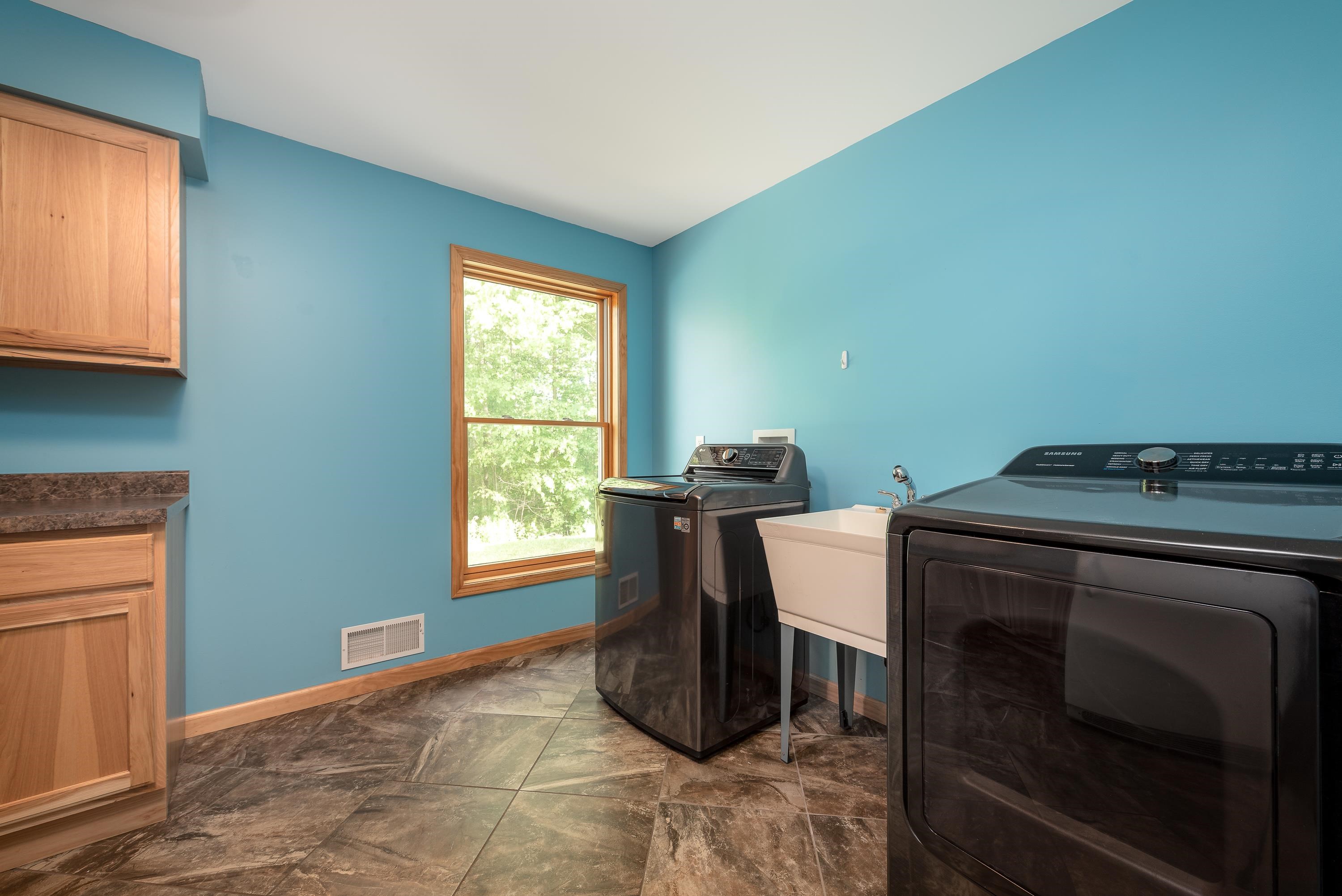 1365 East Shaffer Road Hope, MI 48628 - Photo 36 of 99