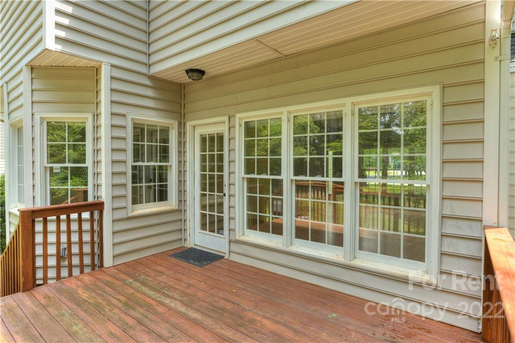 2857 Windsor Chase Drive Matthews, NC 28105 - Photo 44 of 46 a view of a house with a large window