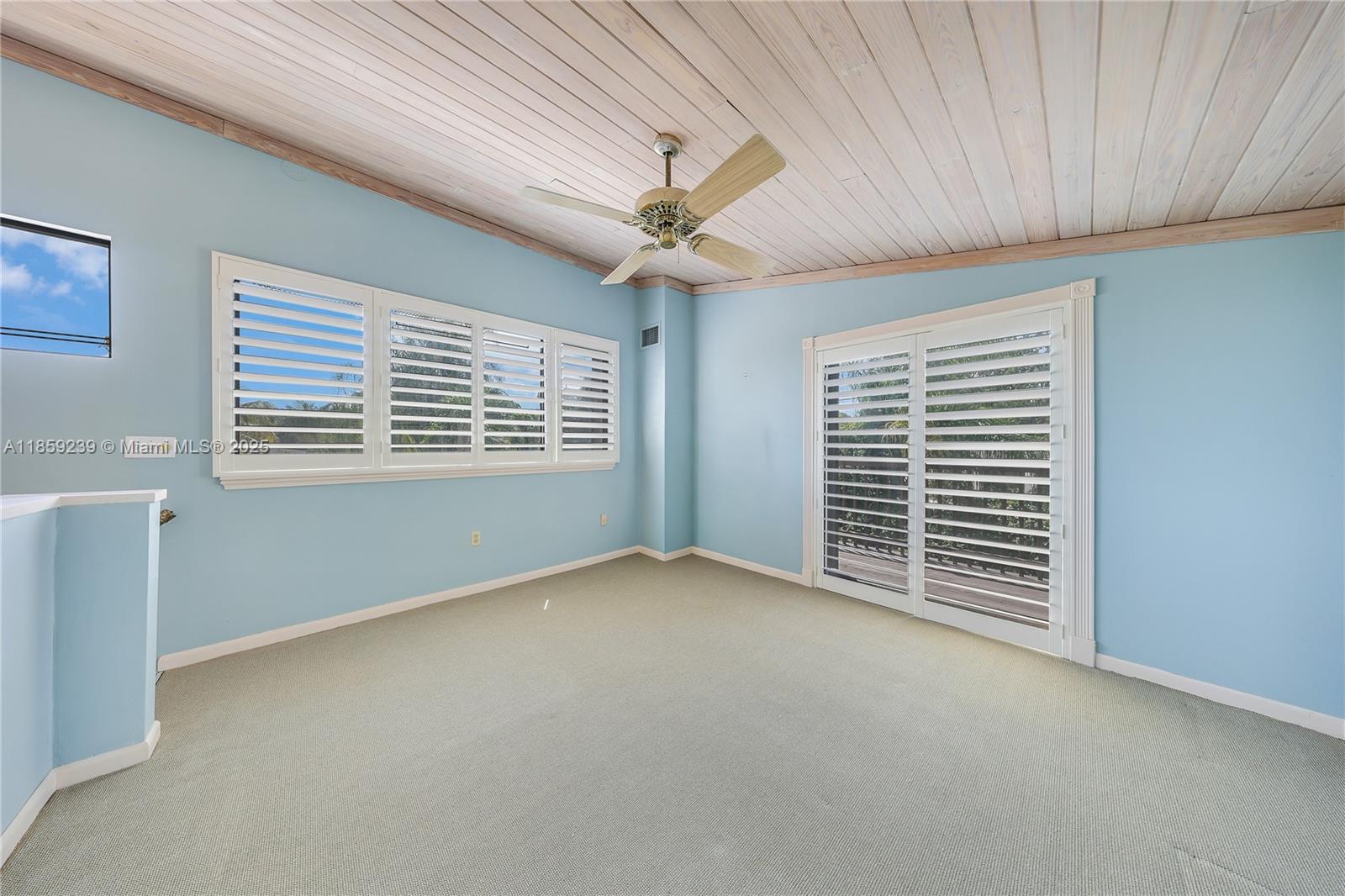 8370 Southwest 89th Street Miami, FL 33156 - Photo 6 of 20