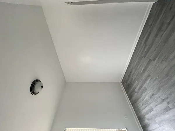 $1,600 | 7352 South Yale Avenue, Unit 2, Chicago, IL 60621