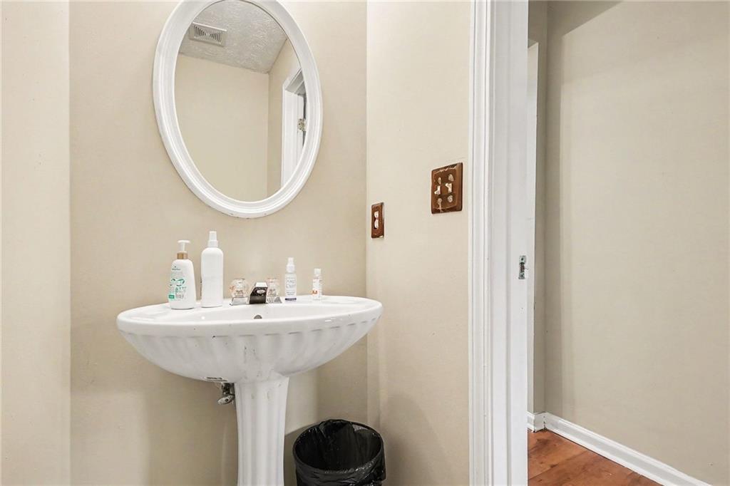 5867 Strathmoor Manor Circle Lithonia, GA 30058 - Photo 24 of 31