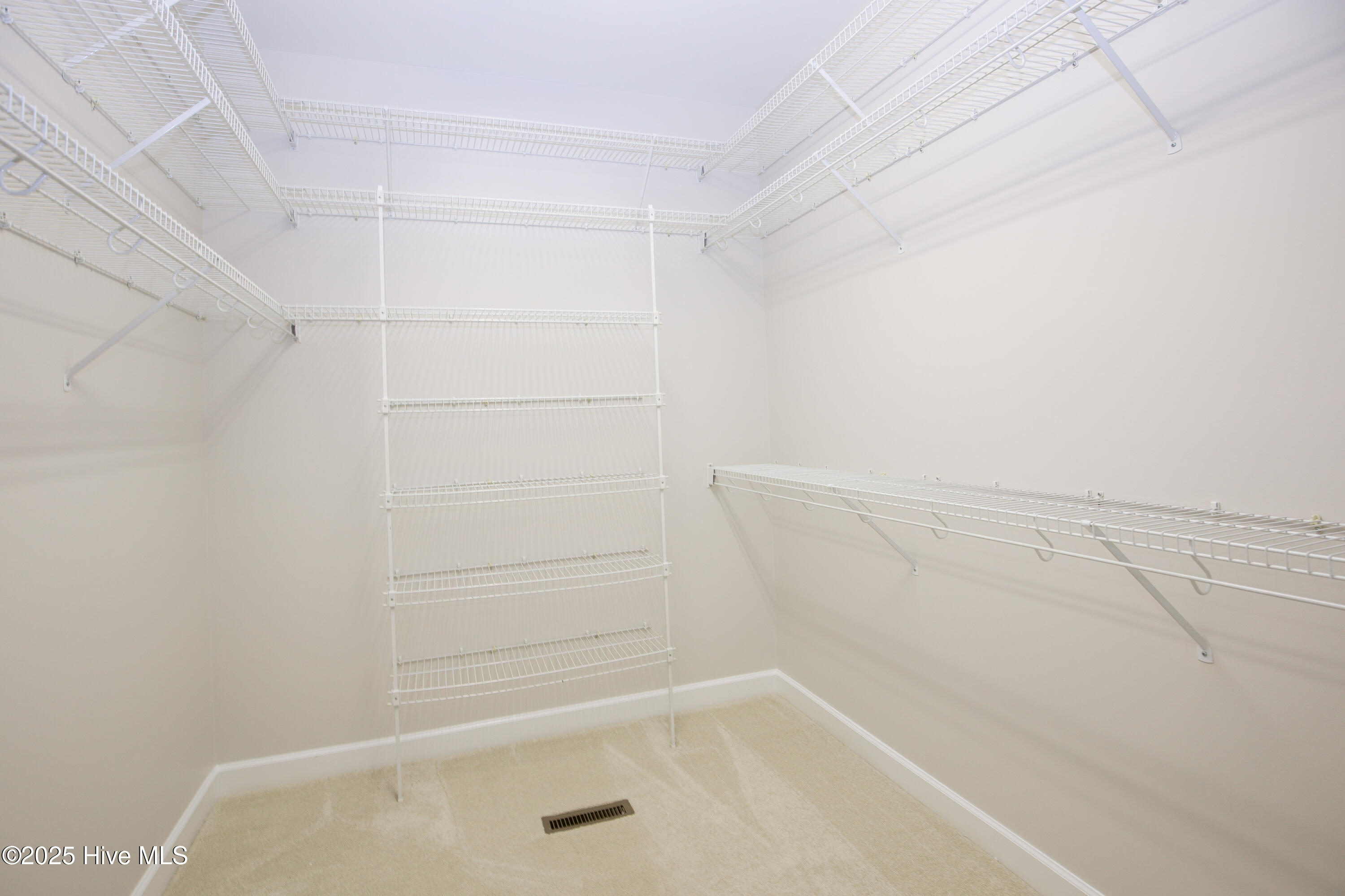 220 Woodland Drive Pinehurst, NC 28374 - Photo 32 of 70 220 Woodland Dr-35