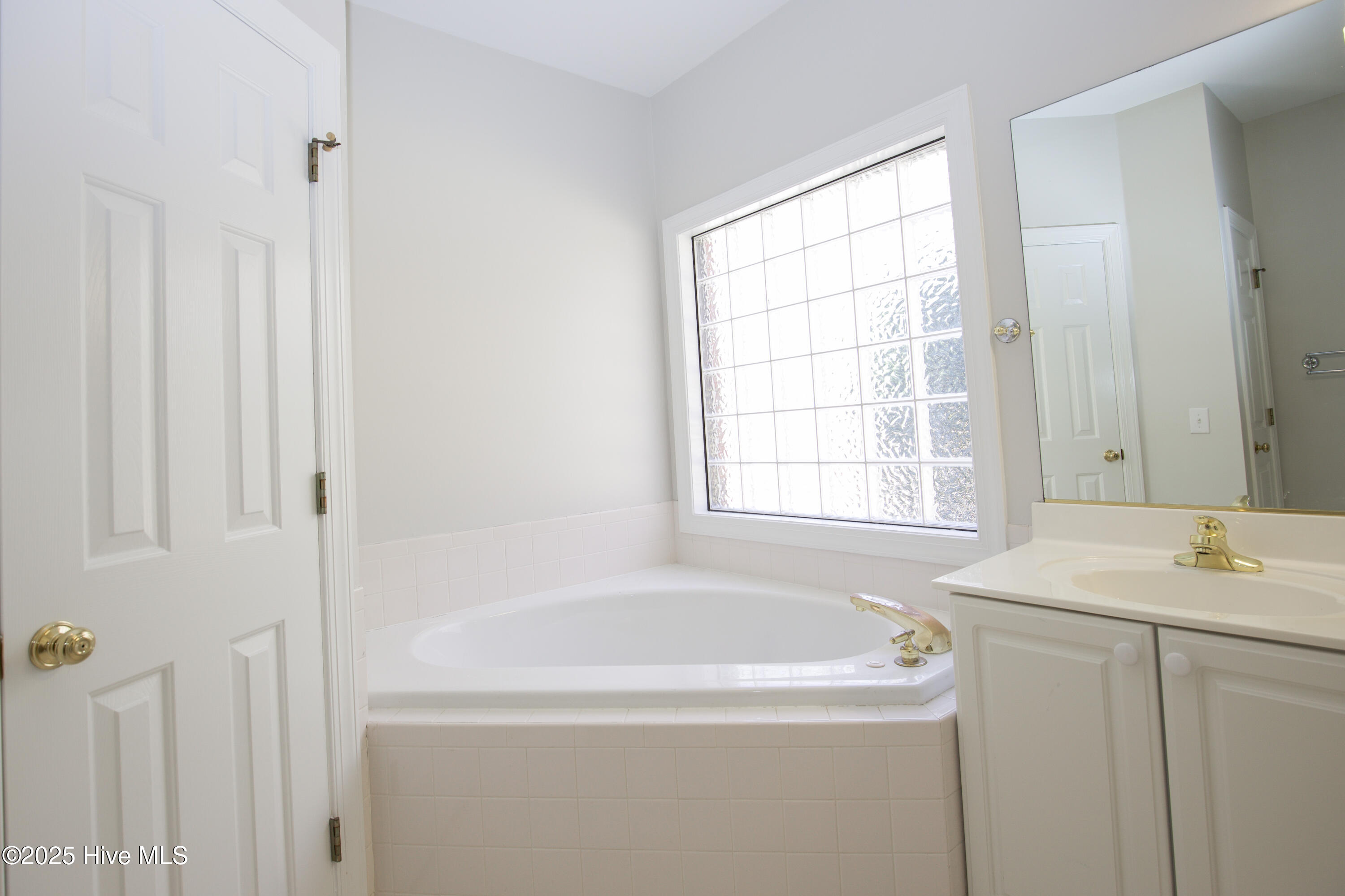 220 Woodland Drive Pinehurst, NC 28374 - Photo 40 of 70 220 Woodland Dr-43