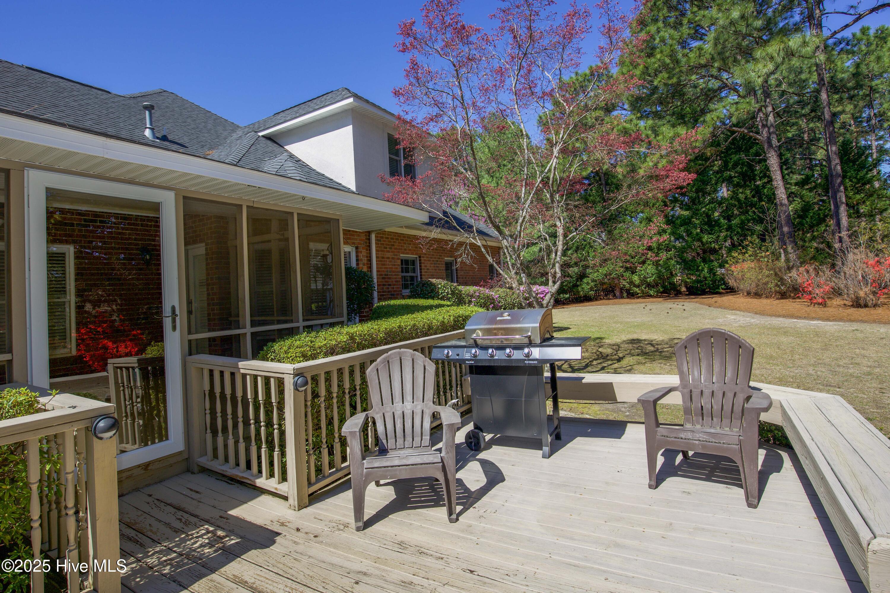 220 Woodland Drive Pinehurst, NC 28374 - Photo 62 of 70 220 Woodland Dr-65