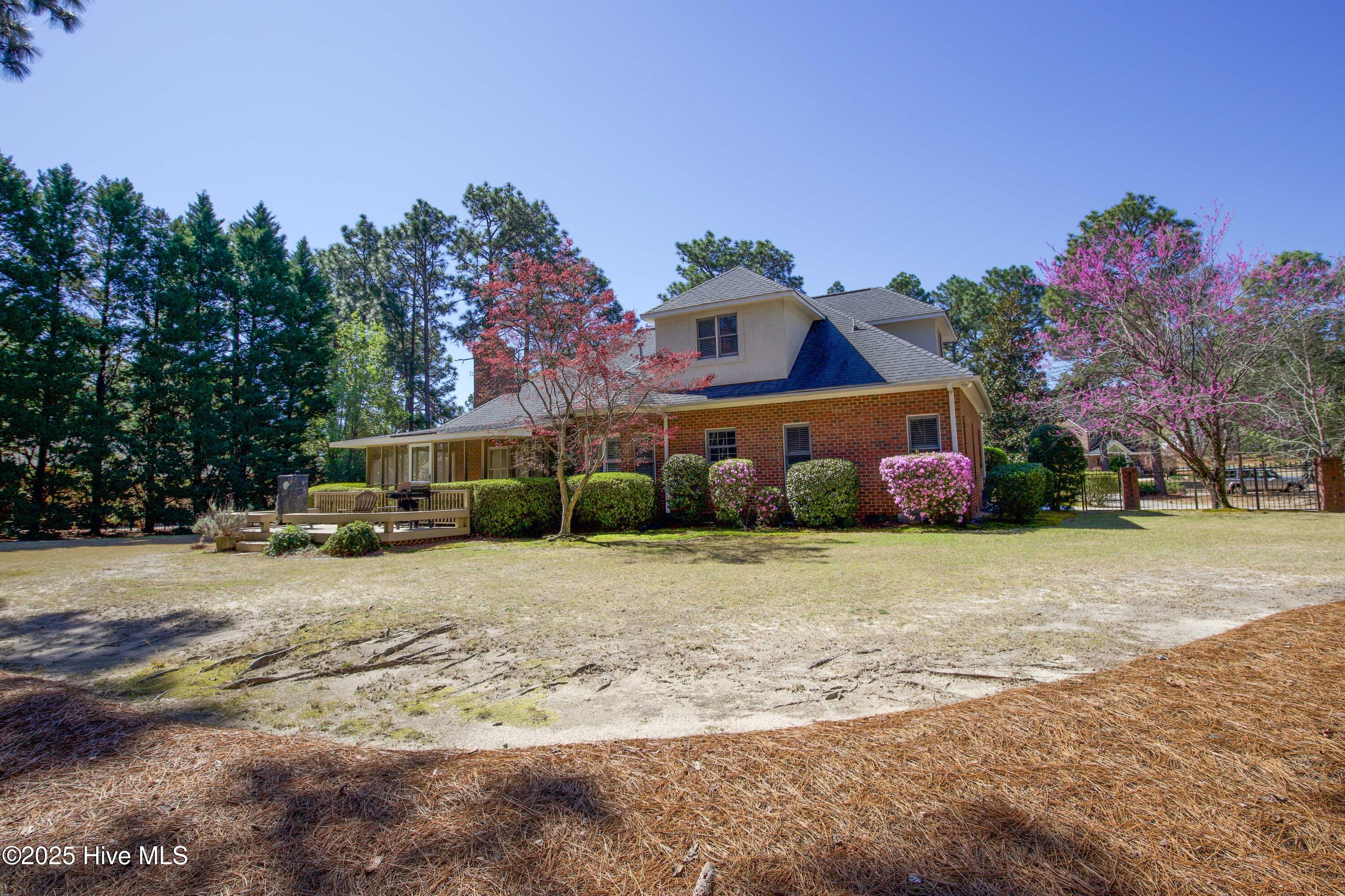 220 Woodland Drive Pinehurst, NC 28374 - Photo 70 of 70 220 Woodland Dr-73