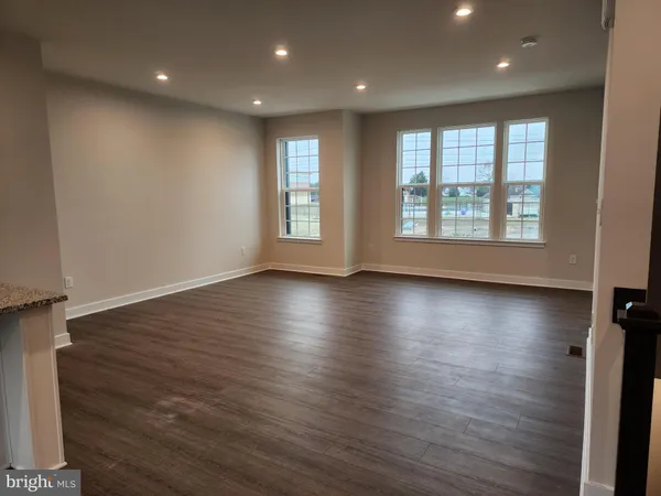 $2,900 | 321 East Cochran Street, Middletown, DE 19709