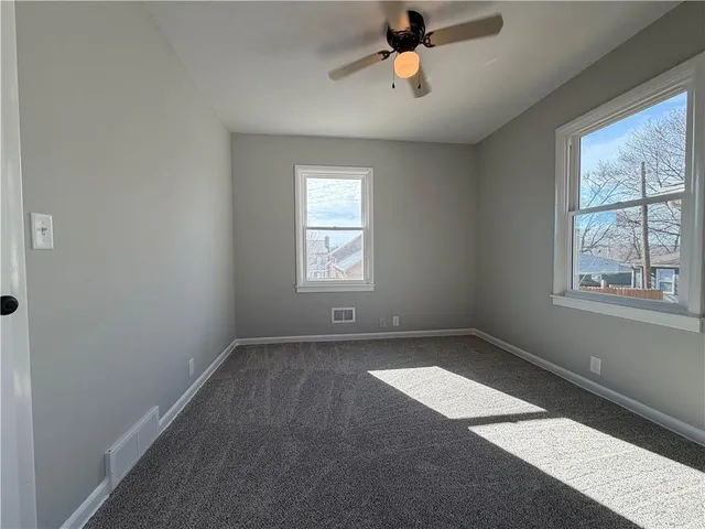 $1,200 | 517 South La Brea Avenue, Platte City, MO 64079