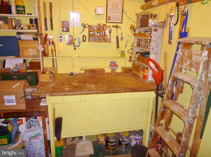1017 Baltimore Road Rockville, MD 20851 - Photo 13 of 23 Workshop